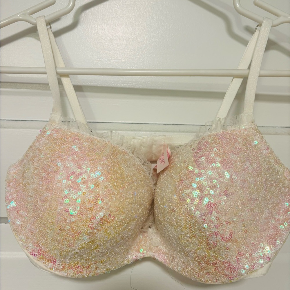 Victoria's Secret Sequin Sparkle Bra in Cream